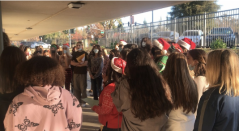 Choir Serenades Students and Faculty with Holiday Classics