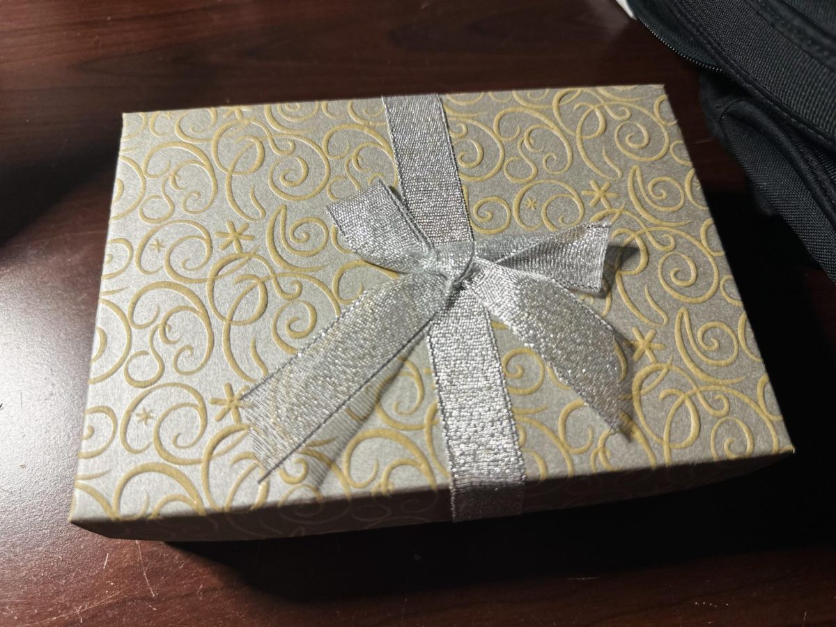 Dear Destiny: What Should I Get Everyone For Christmas?